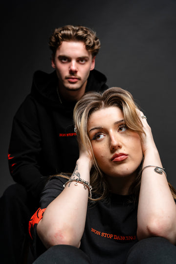 BØĘRY — Collectie-/sfeersectie: Duo, close campagnebeeld